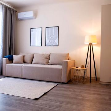 Ольжича вул., 8