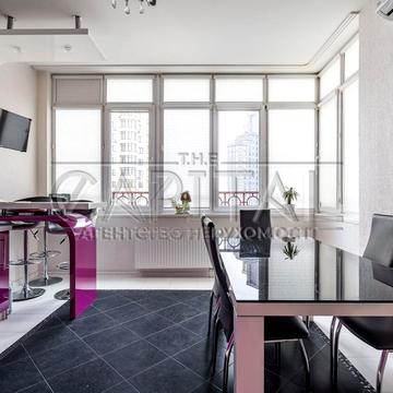 Золотоустівська вул., 52