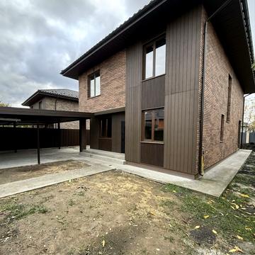 Зелена вул., 11