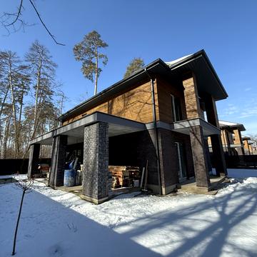 Михайла Чалого вул.