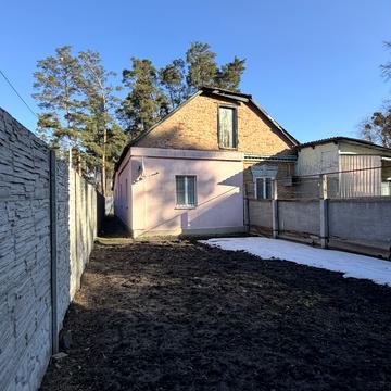 Полтавська вул.