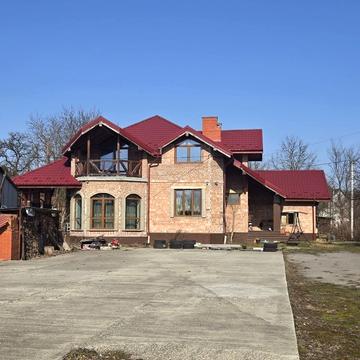 Холодна вул.