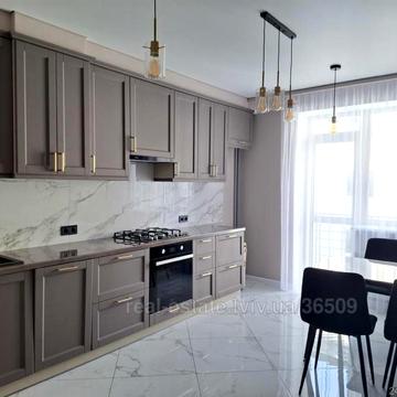 Весняна вул., 10