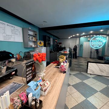 Камянецька вул., 2