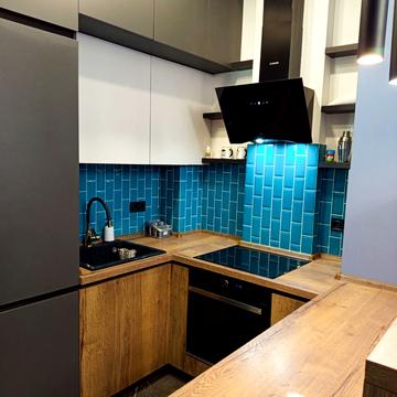 Дача Ковалевського вул., 121 к1