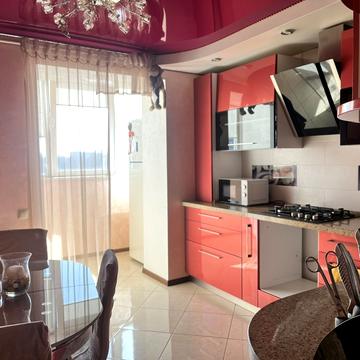 Івана Сірка вул. (Демяна Коротченка), 10