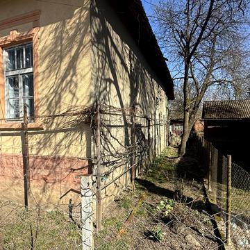 Центральна, 111