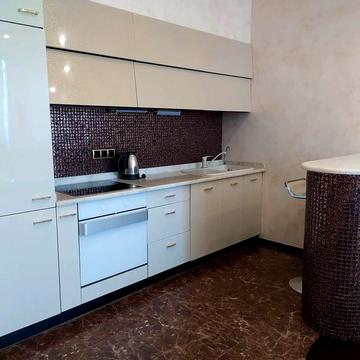 Генерала Шаповала вул. (Механізаторів), 2