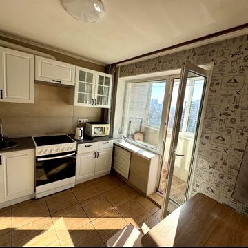 Пантелеймона Куліша вул. (Челябінська), 11