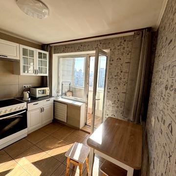 Пантелеймона Куліша вул. (Челябінська), 11