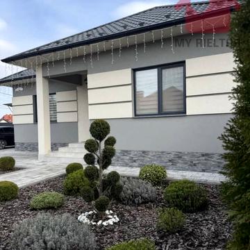 Августина Волошина вул.