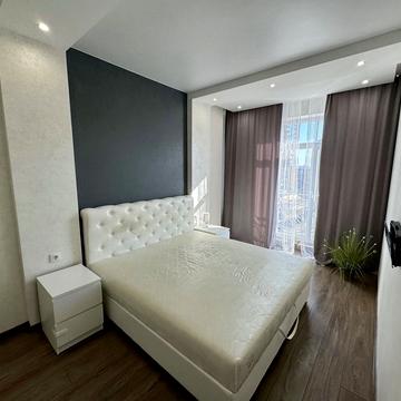 Леонтовича вул. (Бєлінського), 16