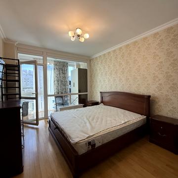 Золотоустівська вул., 34