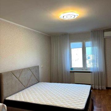 Сергія Данченка вул., 1