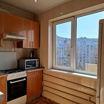 Нескорених вул. (Героїв Праці), 20б