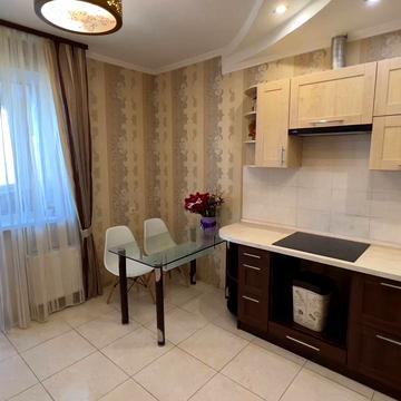 Михайла Максимовича вул. (Онуфрія Трутенка), 3-Г