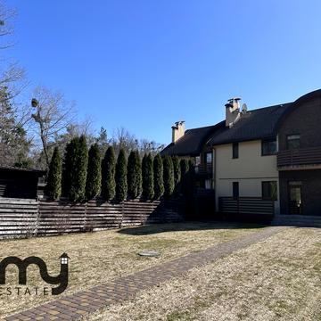 Горохівська вул.