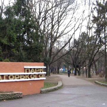 Варненська вул., 3