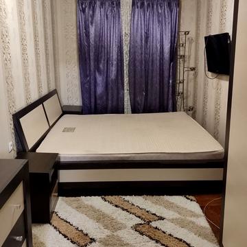 Варненська вул., 3