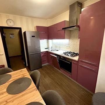 Лесі Українки вул., 19