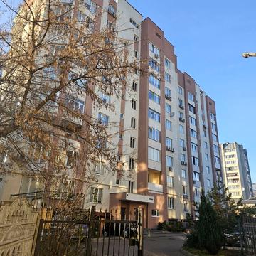 Авраама Лінкольна вул. (Димитрова), 23-А