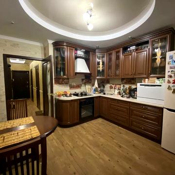 Вахтанга Кікабідзе вул. (Булгакова), 13-А