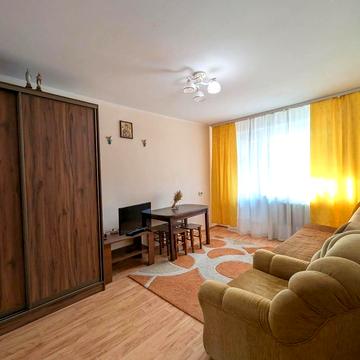 Наукова вул., 24