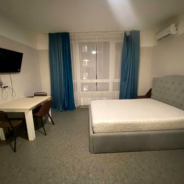 Камянська вул. (Дніпродзержинська), 128