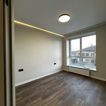 Княгинин вул., (Будинок 5)