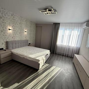 Романа Шухевича вул. (Курчатова), 2/2-А