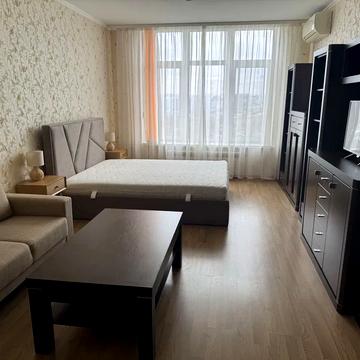 Дніпровська набережна вул., 26-Г