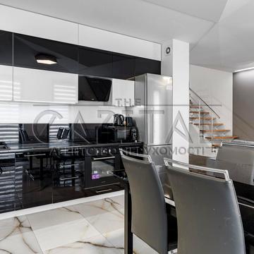 Набережно-Рибальська дорога вул., 3