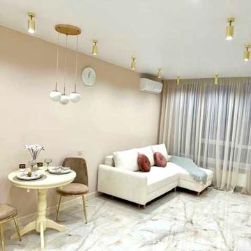 Олександра Олеся вул., 8/17