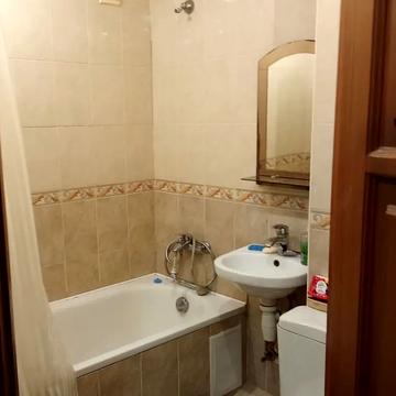 Павла Тичини просп., 9