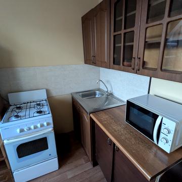 Павла Тичини просп., 13