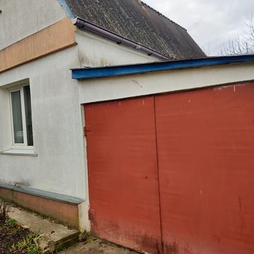 Молочна вул., 17