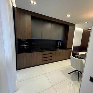 Метрологічна вул., 42