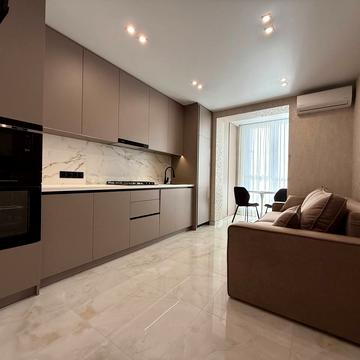 Співдружності вул., 6