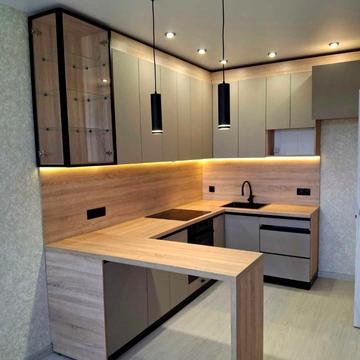 Льва Ландау просп. (50-річчя СРСР), 2-Б/1