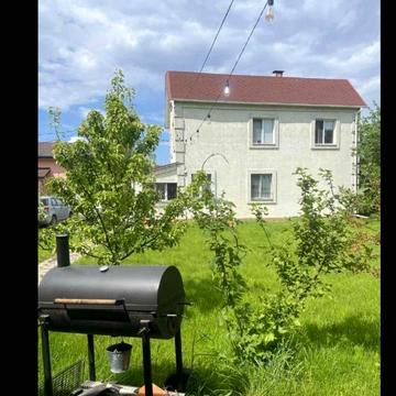 Центральна вул.