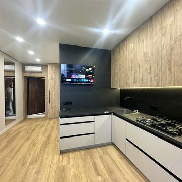 Героїв Небесної Сотні просп., (Будинок 14/2)