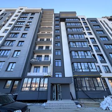 Довга вул., 30