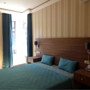 Василя Тютюнника вул. (Анрі Барбюса), 37/1