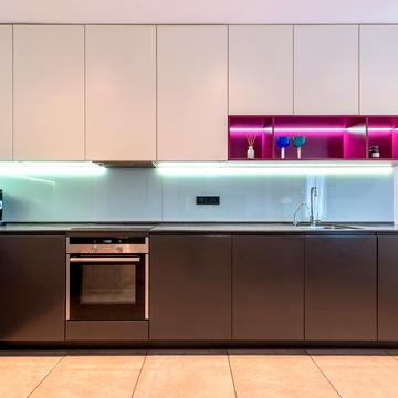 Вячеслава Чорновола вул., 27