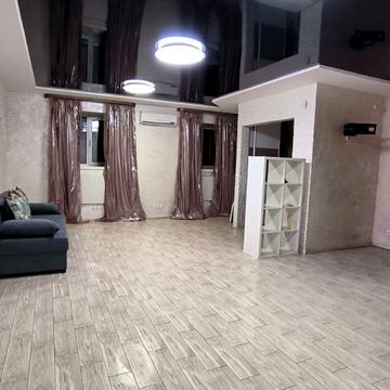 Виговського вул. (Суворова), 1-Т