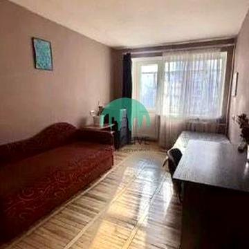 Івана Пулюя вул., 7