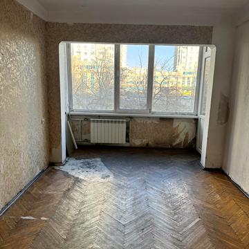 Юрія Шумського вул., 6