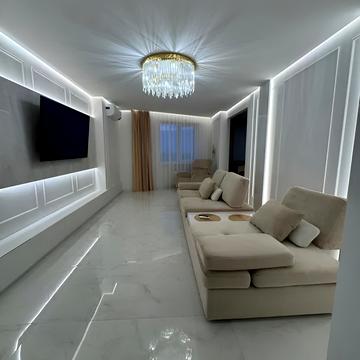 Юрія Шумського вул., 5