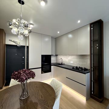 Героїв Крут вул., 10