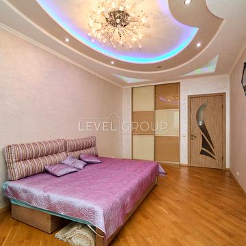 Олега Мудрака вул. (Генерала Наумова), 66